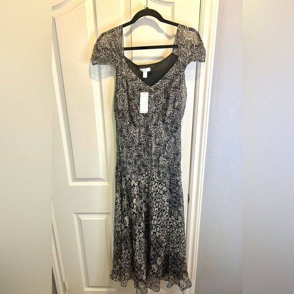 🩶NWT “Charter Club” 100% Silk Black Metallic Silver Maxi Dress Size 16🖤 - Picture 1 of 12